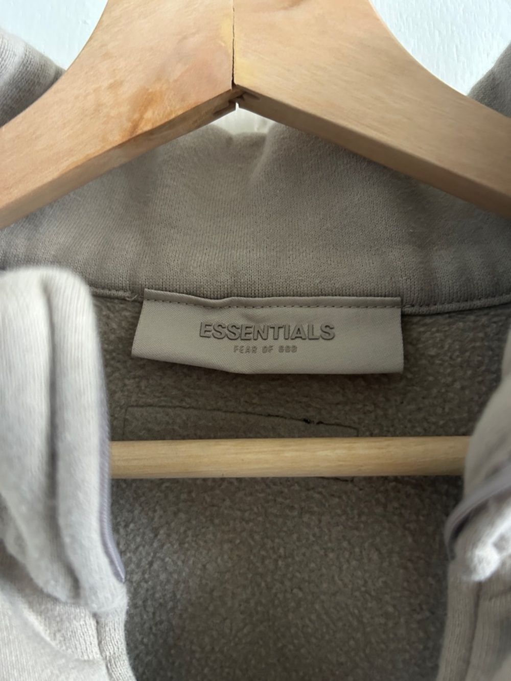 Essentials Fear of God zip up jacket - fits up to Women’s L! - Picture 3 of 7